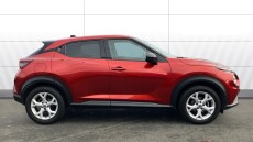 Nissan Juke 1.0 DiG-T 114 N-Connecta 5dr DCT Petrol Hatchback